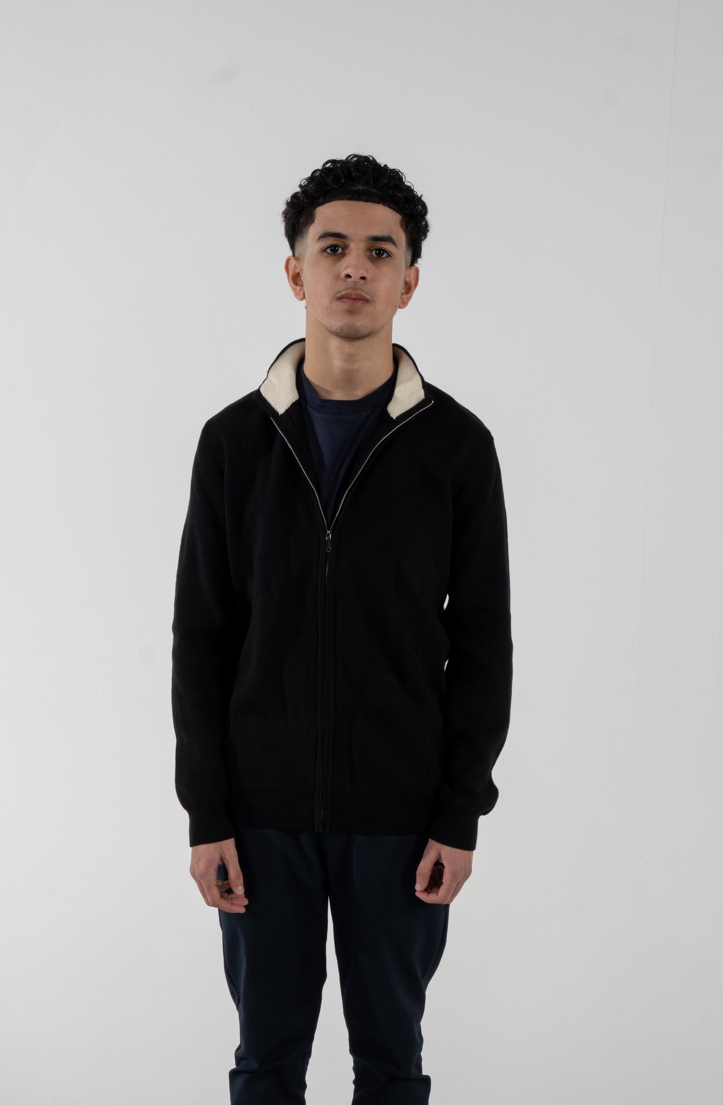 Core Zip Vest Black