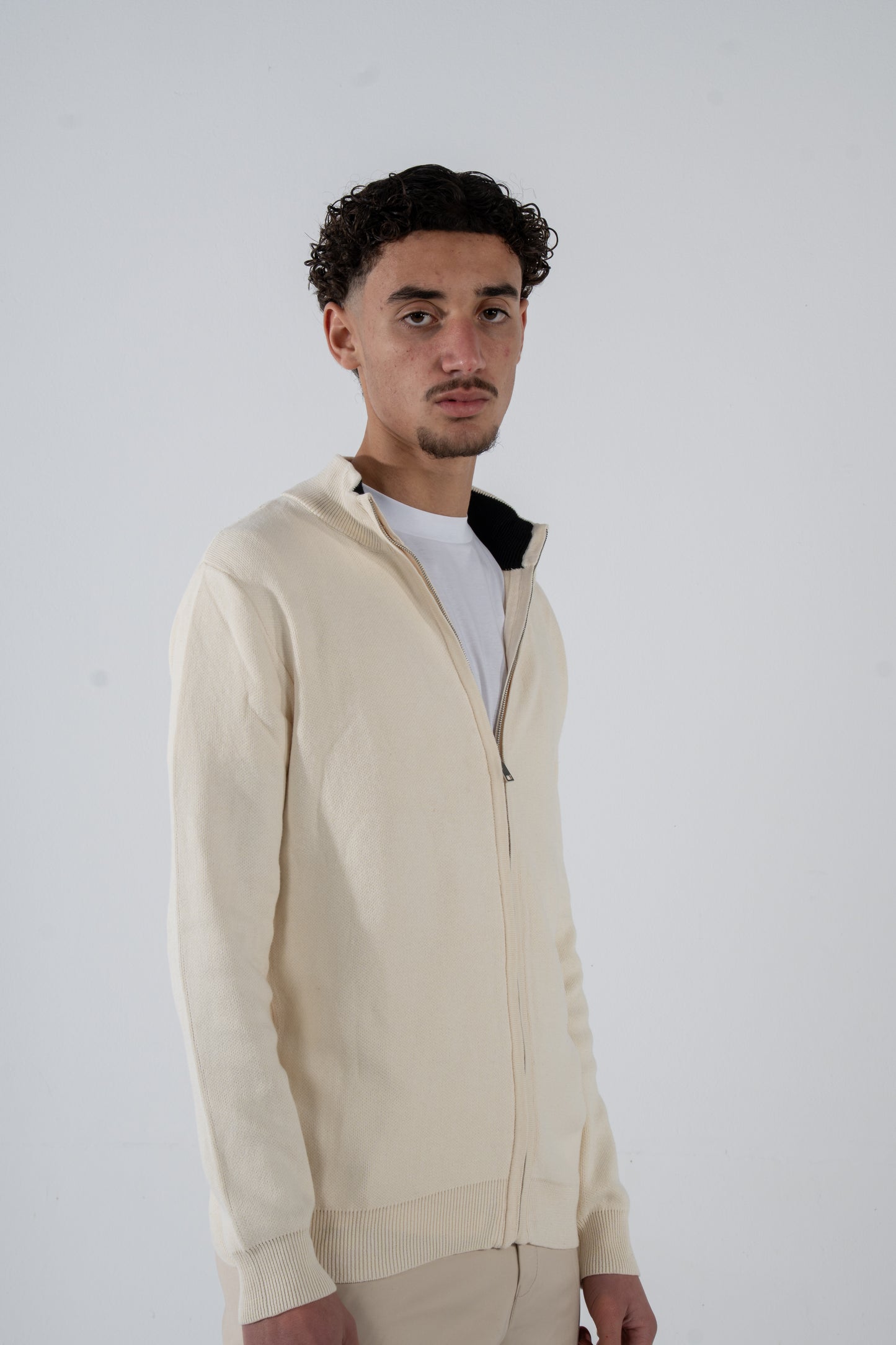 Core Zip Vest Beige
